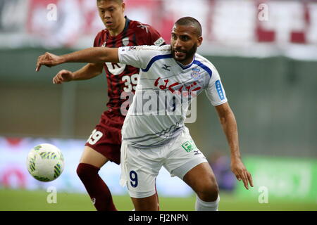 Hyogo, Giappone. Il 27 febbraio, 2016. Nilson (Ventforet) calcio /Soccer : 2016 J1 League 1 stadio match tra Vissel Kobe 0-2 Ventforet Kofu a Noevir Stadium Kobe in Hyogo, Giappone . © AFLO/Alamy Live News Foto Stock