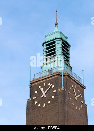 Norwich City Hall Art Deco clock tower, Norfolk in Inghilterra. Foto Stock