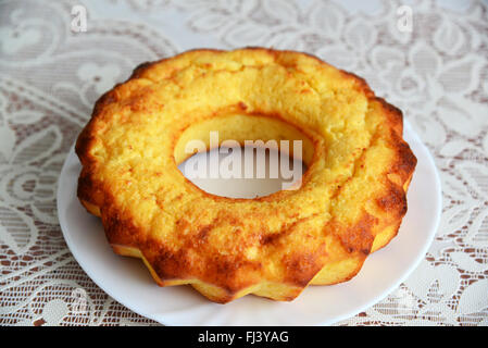 Casseruola di cagliata in forma di torta Foto Stock