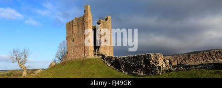 Le rovine del castello di Brough, English Heritage Site, Brough village, Cumbria county, England, Regno Unito Foto Stock