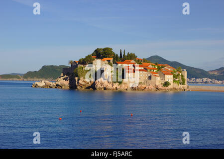 Ilet e hotel resort Sveti Stefan, Montenegro Foto Stock