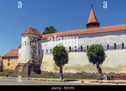 PREJMER, Brasov, Romania - 8 giugno 2015: Prejmer chiesa fortificata, il più grande in Europa sud-orientale, costruita dai Cavalieri Teutonici Foto Stock