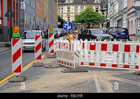 Strada in costruzione barriera sulla strada, Germania Foto Stock