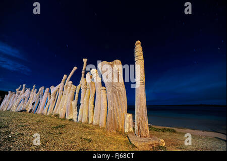 Totem presso le des Pins, Nuova Caledonia, Ile des Pins Foto Stock