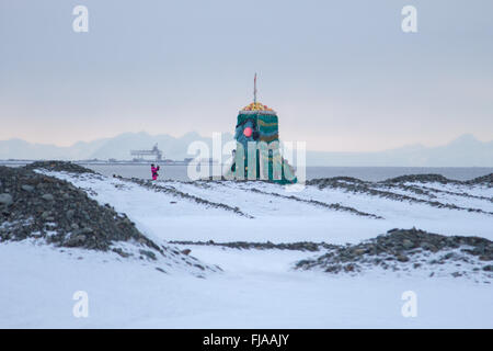 Showplace nel porto di Longyearbyen, Spitsbergen Svalbard. Norvegia Foto Stock