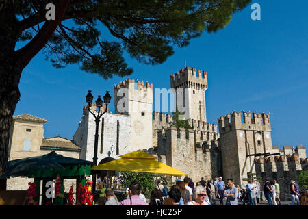 Castello Scaligero, Sirmione sul Lago di Garda, Lombardia, Italia Foto Stock