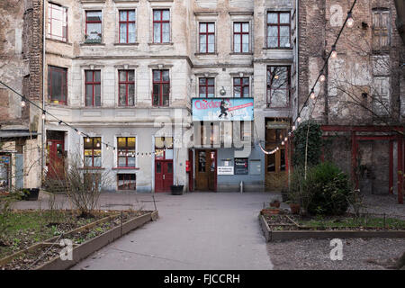 Berlino, 28 febbraio: La Clarchens Ballhaus, Auguststrasse Berlin Mitte Il 28 febbraio 2016. Un ex sala da ballo, ora un nightclu Foto Stock