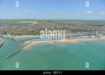 Una veduta aerea di Shoreham Harbour nel West Sussex Foto Stock