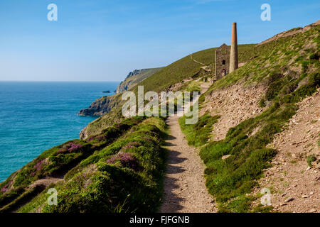 Towanroath Engine House at Wheal Coates Mine in Cornwall Foto Stock