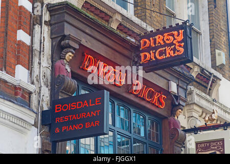 Città di Londra storica 'Dirty Dick's" public house di Bishopsgate Foto Stock