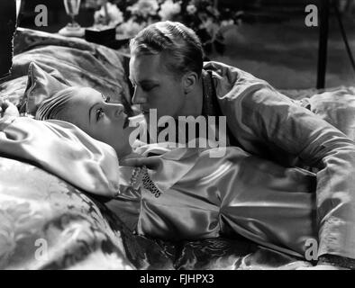 CAROLE LOMBARD, GENE RAYMOND, BREVE MOMENTO, 1933 Foto Stock