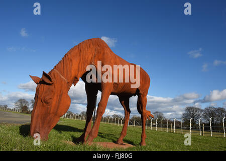 Ghisa statua equestre al ferramenta vicino a Oswestry in Shropshire Regno Unito Foto Stock