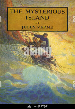 Coperchio della misteriosa isola di Jules Verne . Illustrazioni di NC Wyeth. Pubblicato per la prima volta 1874. JV romanziere francese 8 Febbraio 1828 - 24 Marzo 1905. NCW: 1882-1945. (Le avventure di cinque americani su un isola inesplorata nel Pacifico del Sud. Durante la Guerra Civile Americana, cinque nord di prigionieri di guerra decidono di fuggire, durante l'assedio di Richmond, Virginia) Foto Stock