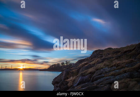 Tramonto sulla via ponti da Downing punto Dalgety Bay Fife, Scozia. Foto Stock