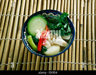 Samlar machu - lingua Khmer termine zuppe acide .cucina cambogiano Foto Stock