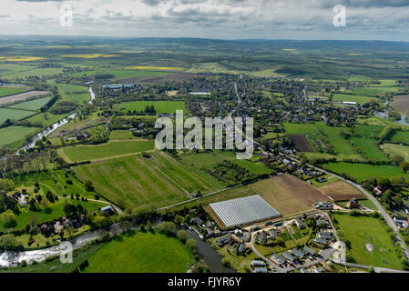 Una veduta aerea del Warwickshire villaggio di Welford on Avon e la campagna circostante Foto Stock