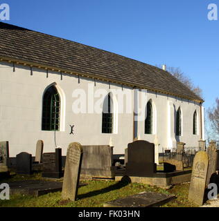 Engelbert. Febbraio-28-2016. Piccola chiesa e cimitero dal XIII secolo in Engelbert. Paesi Bassi Foto Stock