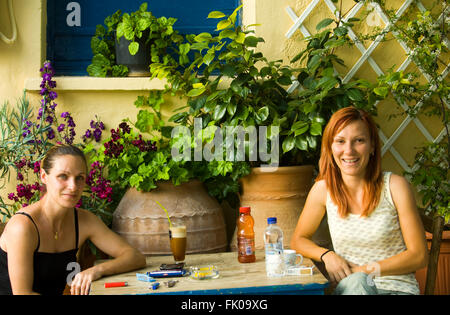 Griechenland, Kreta, Makrigialos, Bergdorf Pefki, Taverne Piperia Foto Stock