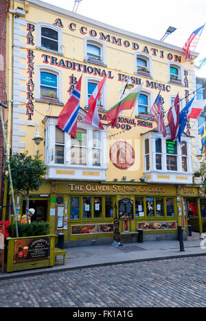 Oliver St John Gogarty's bar e Ostello a Temple Bar di Dublino, Irlanda Foto Stock