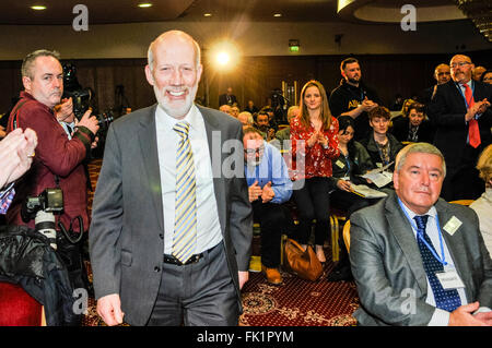 Belfast, Irlanda del Nord. 05 mar 2016 - Il Ministro della giustizia e leader del Partito David Ford all'Alliance Party 2016 Conferenza annuale. Credito: Stephen Barnes/Alamy Live News Foto Stock