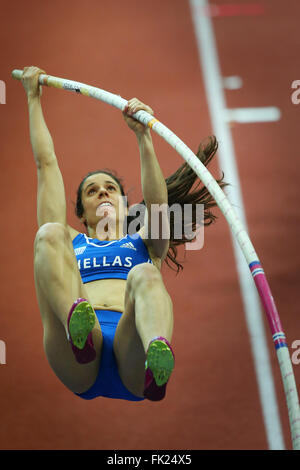 Ekaterini Stefanidi della Grecia compete in campo femminile Pole Vault Foto Stock