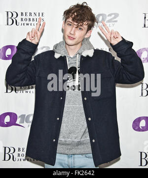 Bala Cynwyd, Pennsylvania, USA. 4 Marzo, 2016. Singer-Songwriter Troye Sivan visite Q102's teatro delle prestazioni. Foto Stock