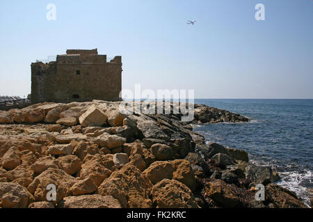 Cipro. Il Castello di Pafo. Vista sul castello e il piano dalla riva. Foto Stock