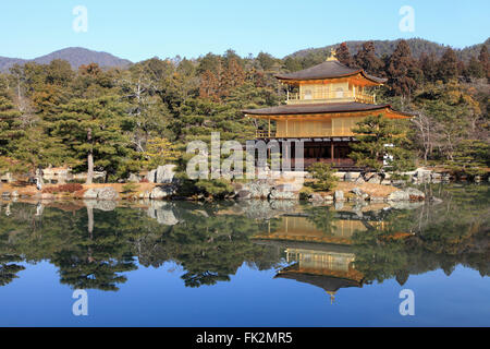 Giappone, Kyoto Kinkaku-ji, il Padiglione Dorato, Foto Stock