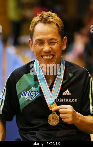 Osaka, Giappone. Mar 5, 2016. Shinichi Yoshida Tennis da tavolo : Giappone aprire Para Campionati di Ping Pong uomini'scarrozzella DivisionG1 in rapporti di amicizia Maishima di Osaka in Giappone . © Giovanni Osada AFLO/sport/Alamy Live News Foto Stock