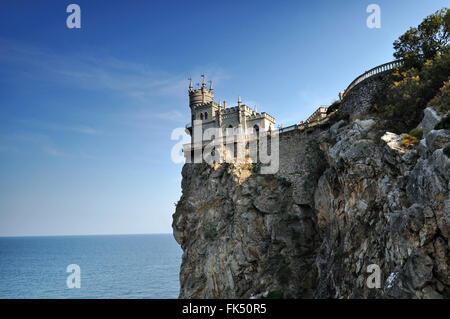 Il noto castello Swallow's Nest vicino a Yalta in Crimea, Ucraina Foto Stock