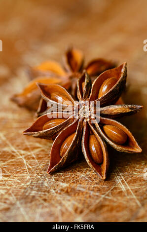 Anice stellato spice, girato con un obiettivo macro Foto Stock