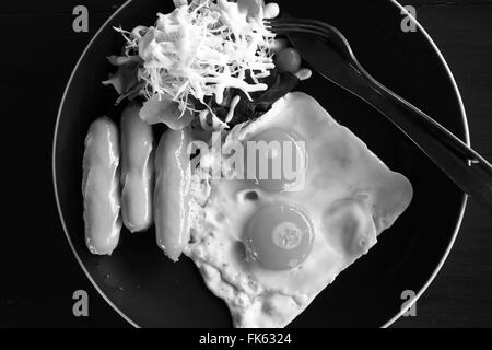 La prima colazione, cibo, bianco, deliziosi pasti, mattina, cucina, sfondo, cotti, uovo, sano, mangiare, nero-whit Foto Stock