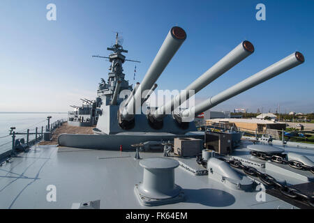 Nave da Guerra USS Alabama, nell'USS Alabama Battleship Memorial Park, Mobile, Alabama, Stati Uniti d'America, America del Nord Foto Stock