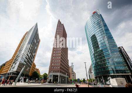 Edifici su Potsdamer Platz, nel quartiere Mitte di Berlino, Germania, Europa Foto Stock