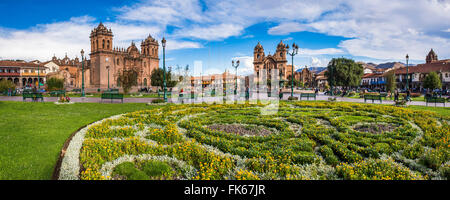 Cattedrale di Cusco (Basilica dell Assunzione della Vergine) e La Compania, Plaza de Armas, Cusco, Perù Foto Stock