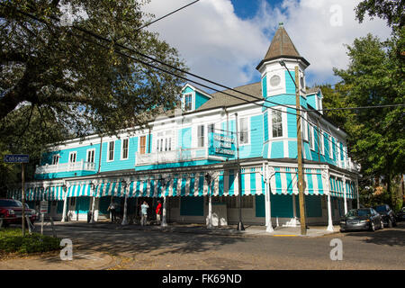 Edificio storico nel quartiere garden, New Orleans, Louisiana, Stati Uniti d'America, America del Nord Foto Stock