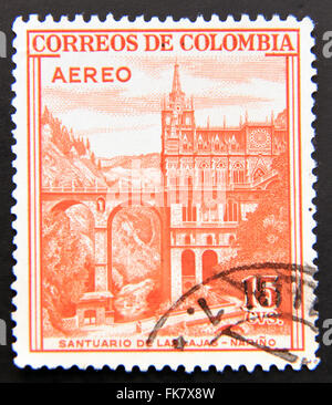 COLOMBIA - circa 1954: un timbro stampato in Colombia mostra Santuario de las Lajas, Narino, 1954 circa Foto Stock