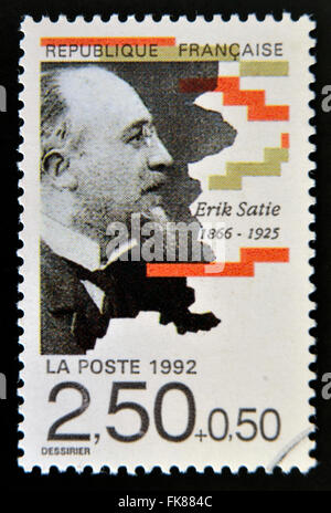 Francia - circa 1992: un timbro stampato in Francia mostra Erik Satie, circa 1992 Foto Stock