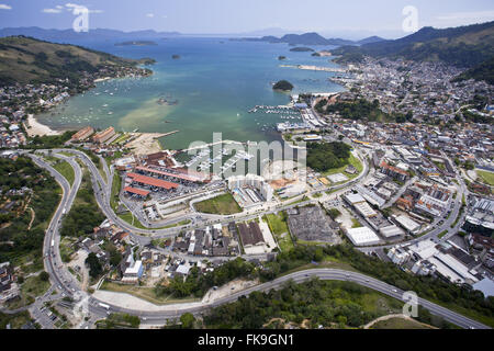 Vista aerea della baia di Jacuecanga Foto Stock