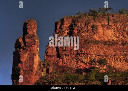 Formazioni di arenaria nella Chapada dos Guimaraes PARNA Foto Stock