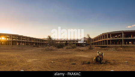 Incompiuto edificio Resort, abandonned in Egitto Foto Stock