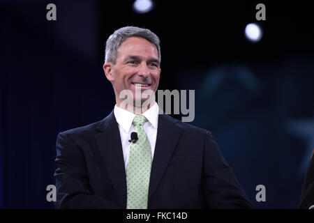 Ex Virginia Attorney General Ken Cuccinelli durante l annuale conservatore americano Unione CPAC conferenza presso il Porto Nazionale Marzo 3, 2016 in Oxon Hill, Maryland. Foto Stock