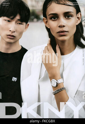 2010S UK DKNY Magazine annuncio pubblicitario Foto Stock