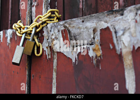 porta chiusa a chiave Foto Stock