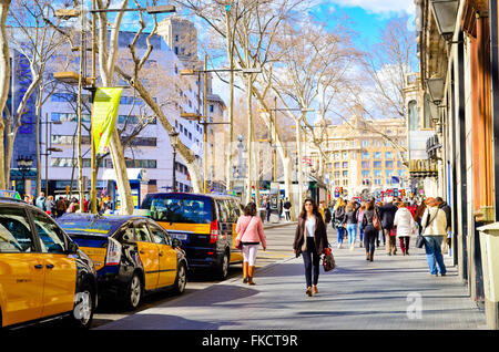 La stazione dei taxi. La Rambla, Barcelona, Catalogna, Spagna. Foto Stock