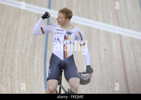 Lee Valley Velo Centre di Londra UK. 06 Mar, 2016. UCI via del Campionato del Mondo di Ciclismo Keirin Mens finale. Medaglia d'oro EILERS Joachim (GER) © Azione Sport Plus/Alamy Live News Foto Stock