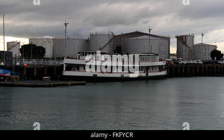 Storico traghetto Auckland gheppio a Wynyard Wharf Foto Stock