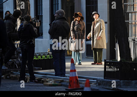 La città di New York. 7 Mar, 2016. Woody Allen e Elaine maggio sono visibili le riprese "l'Woody Allen Amazon progetto" al settantesimo St e Lexington Ave. Il 7 marzo 2016 in New York City./picture alliance © dpa/Alamy Live News Foto Stock