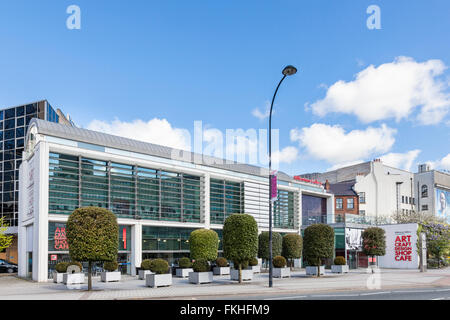 Millennium Gallery, Sheffield, Yorkshire, Inghilterra, Regno Unito Foto Stock