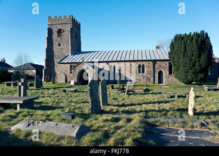Horton-in-Ribbledale, St Oswald è la Chiesa, North Yorkshire, Regno Unito Foto Stock